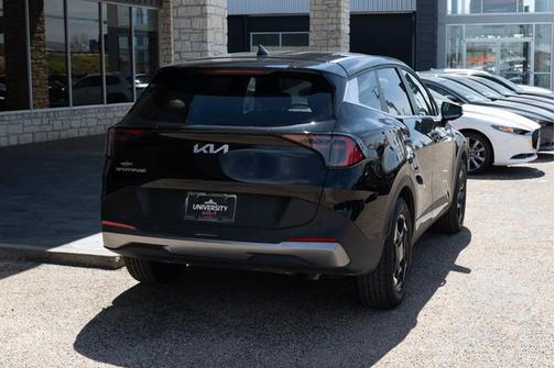 Ebony Black 2026 Kia Sportage EX