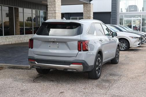 2025 Kia Sorento S