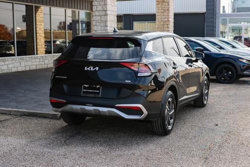 2023 Kia Sportage Hybrid LX