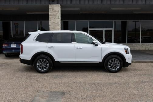2025 Kia Telluride LX