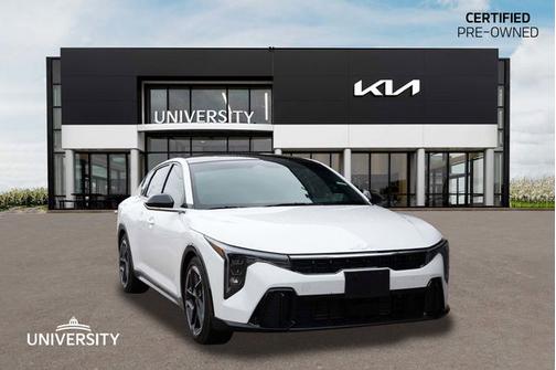 Snow White Pearl 2025 Kia K4 GT-Line