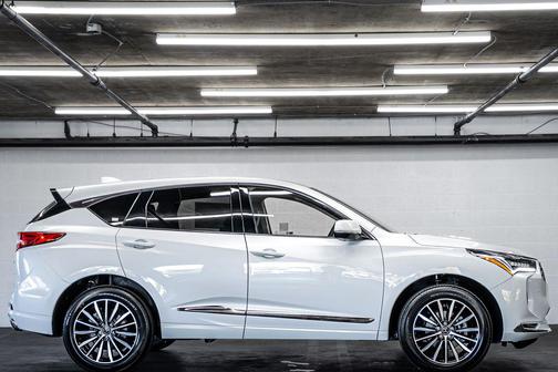 Platinum White Pearl 2026 Acura RDX Advance Package