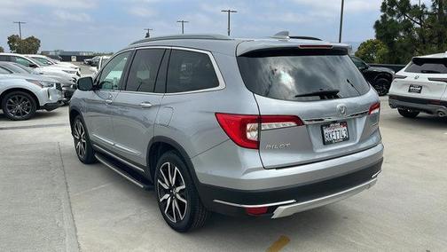 2019 Honda Pilot Touring 8-Passenger