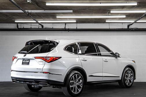 Platinum White Pearl 2023 Acura MDX Technology Package