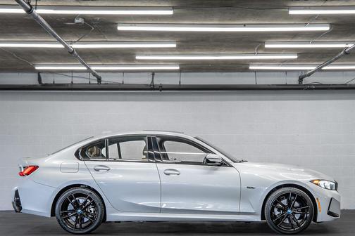 2023 BMW 330e Base