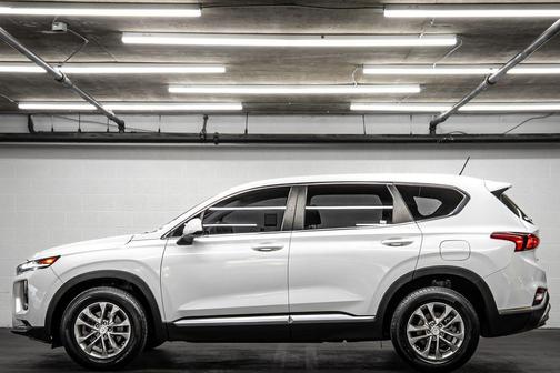 Quartz White 2019 Hyundai SANTA FE SE 2.4