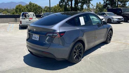 2023 Tesla Model Y Long Range Dual Motor All-Wheel Drive