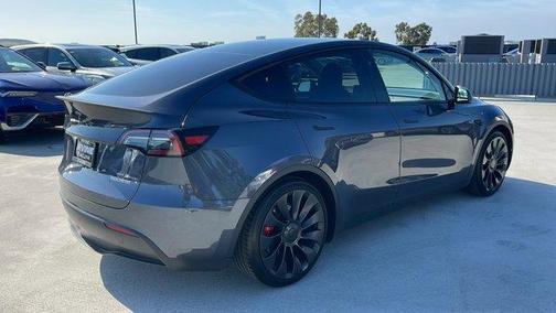 2023 Tesla Model Y Performance Dual Motor All-Wheel Drive