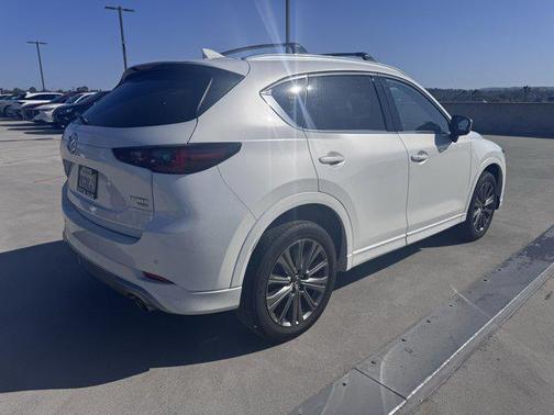 2024 Mazda CX-5 Signature