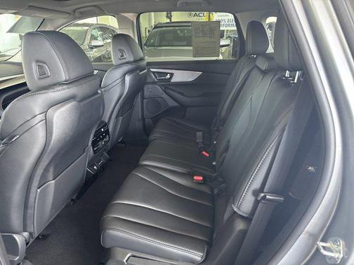 2025 Acura MDX Standard