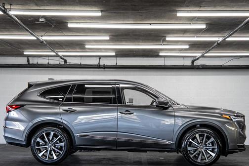 Liquid Carbon Metallic 2026 Acura MDX Technology Package