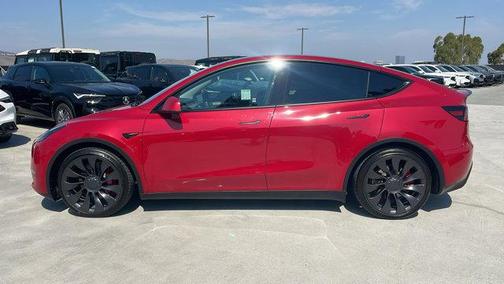 2023 Tesla Model Y Performance Dual Motor All-Wheel Drive