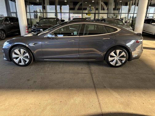 2021 Tesla Model S Long Range Plus