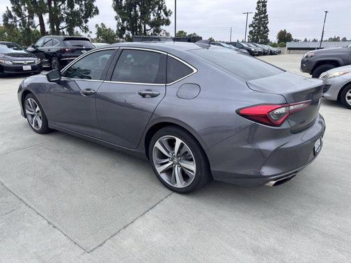 2023 Acura TLX Advance