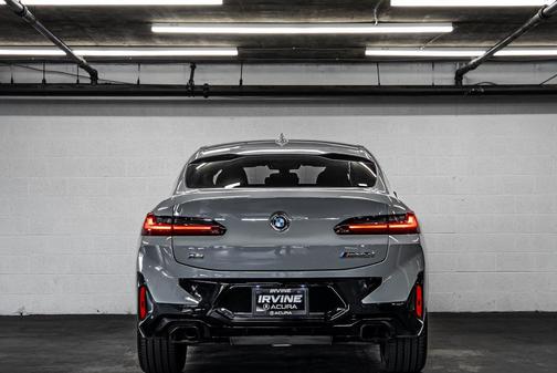 Brooklyn Grey Metallic 2022 BMW X4 M40i