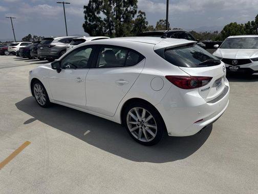 2017 Mazda Mazda3 Touring 2.5