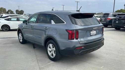 2023 Kia Sorento LX