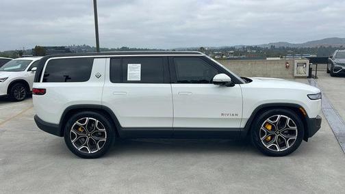 2023 Rivian R1S Adventure