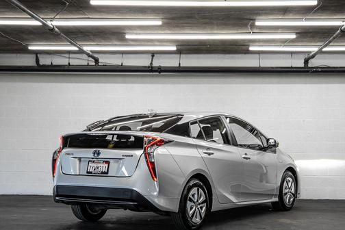 2017 Toyota Prius Three