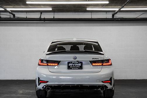 Alpine White 2021 BMW 330 330i