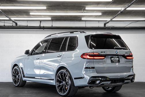 2023 BMW X7 xDrive40i