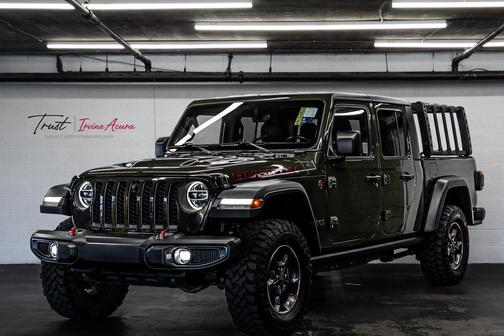 Sarge Green Clearcoat 2022 Jeep Gladiator Rubicon