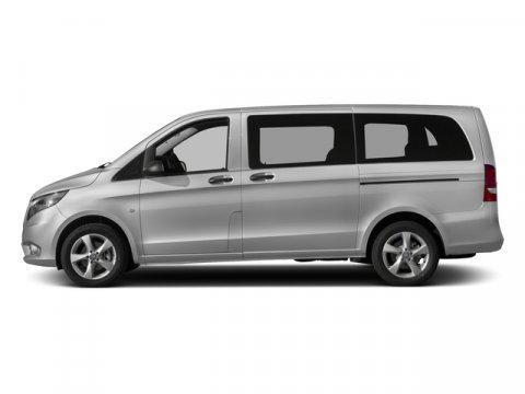 2017 Mercedes-Benz Metris Base
