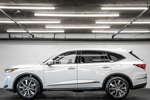 Platinum White Pearl 2026 Acura MDX Technology Package