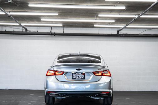 2020 Chevrolet Malibu FWD RS