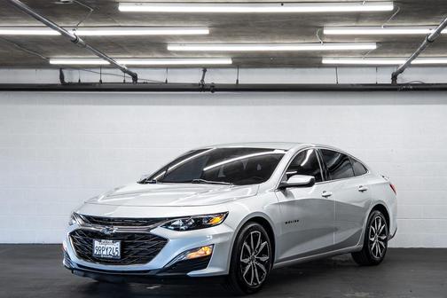 2020 Chevrolet Malibu FWD RS