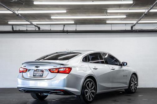 2020 Chevrolet Malibu FWD RS