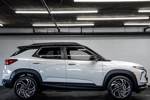 Summit White 2024 Chevrolet Trailblazer RS