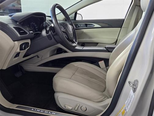 2020 Lincoln MKZ Reserve