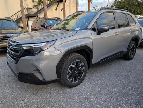 2025 Subaru Forester Premium