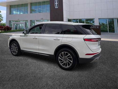 2022 Lincoln Corsair Standard