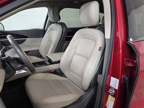 2024 Lincoln Nautilus Premiere