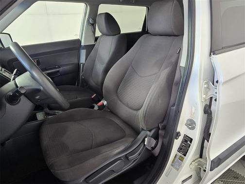 2013 Kia Soul Base