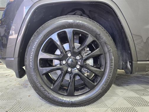 2020 Jeep Grand Cherokee Altitude