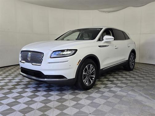2023 Lincoln Nautilus Standard