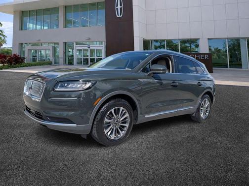 2022 Lincoln Nautilus Standard