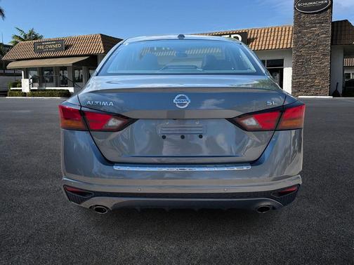 2021 Nissan Altima 2.5 SL