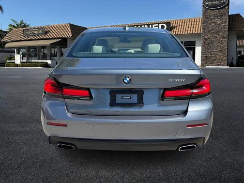 Bluestone Metallic 2022 BMW 530 i