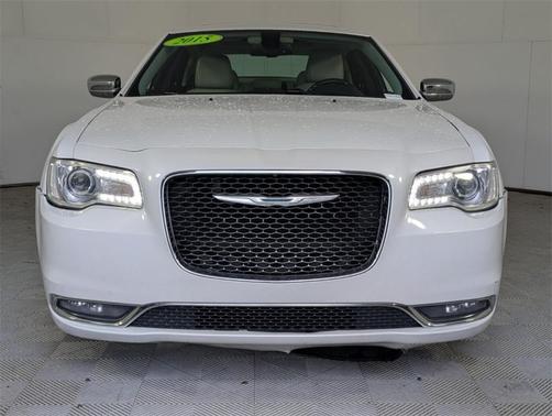 2015 Chrysler 300C Base