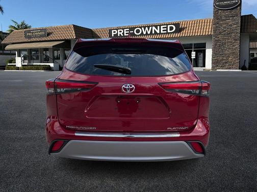Ruby Flare Pearl 2021 Toyota Highlander Platinum