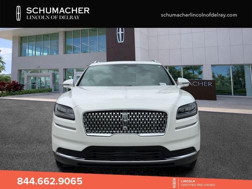 White Metallic 2023 Lincoln Nautilus Reserve