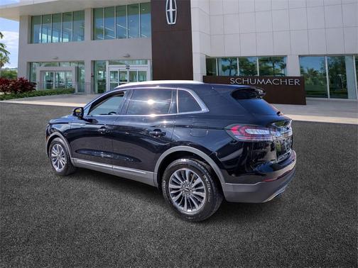 2023 Lincoln Nautilus Standard