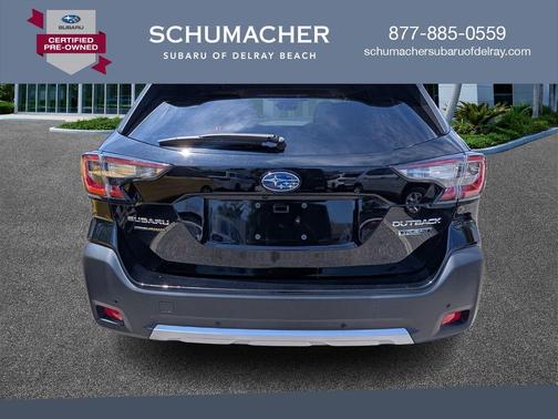 Crystal Black Silica 2024 Subaru Outback Touring