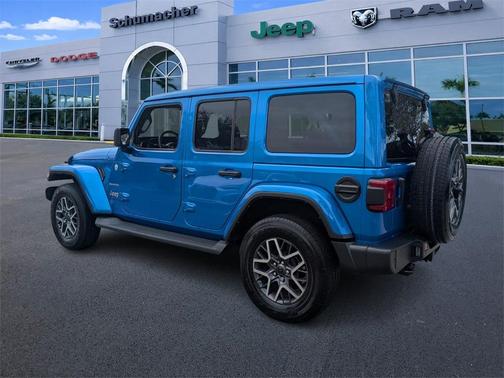 2024 Jeep Wrangler Sahara