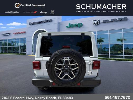 Bright White Clearcoat 2024 Jeep Wrangler Sahara
