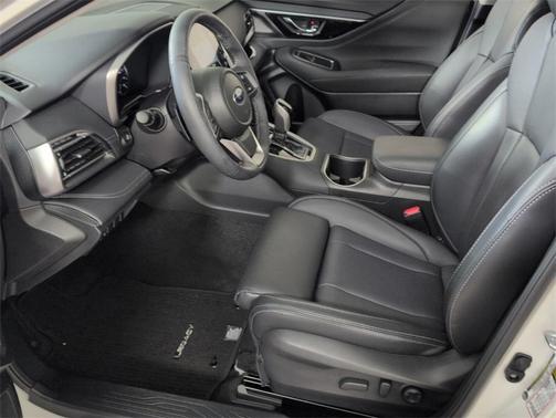 2023 Subaru Legacy 